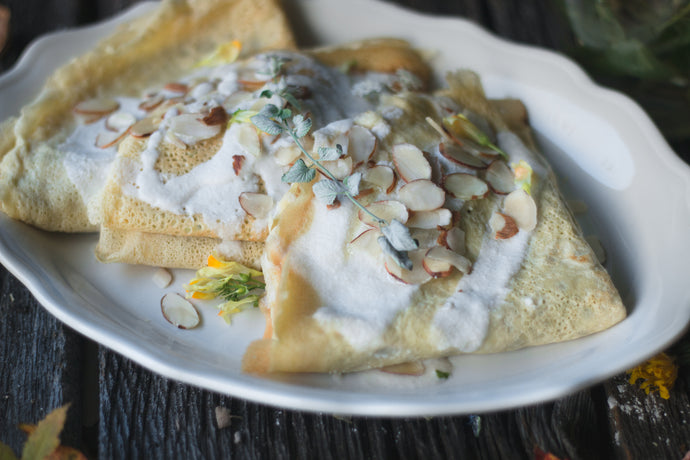 Crepes con crema di broccoli e ceci