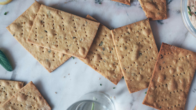 CRACKERS DI CECI vegani, aromatizzati - SENZA GLUTINE, facili e veloci