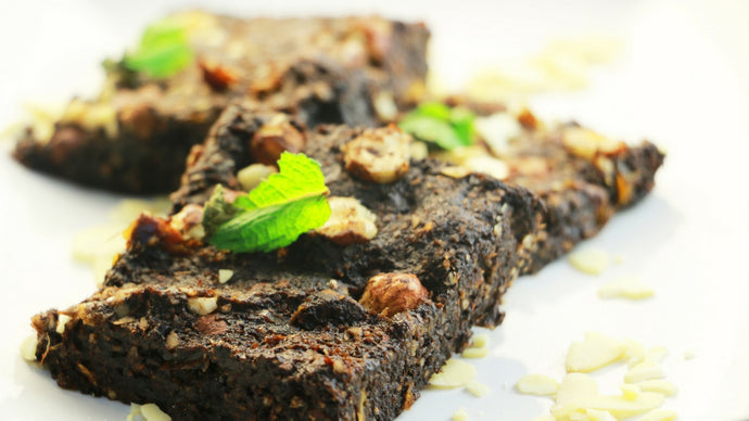 Brownies alle Nocciole senza zucchero