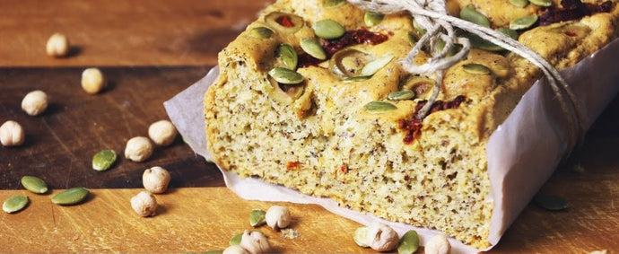 Plumcake salato di ceci e nocciole